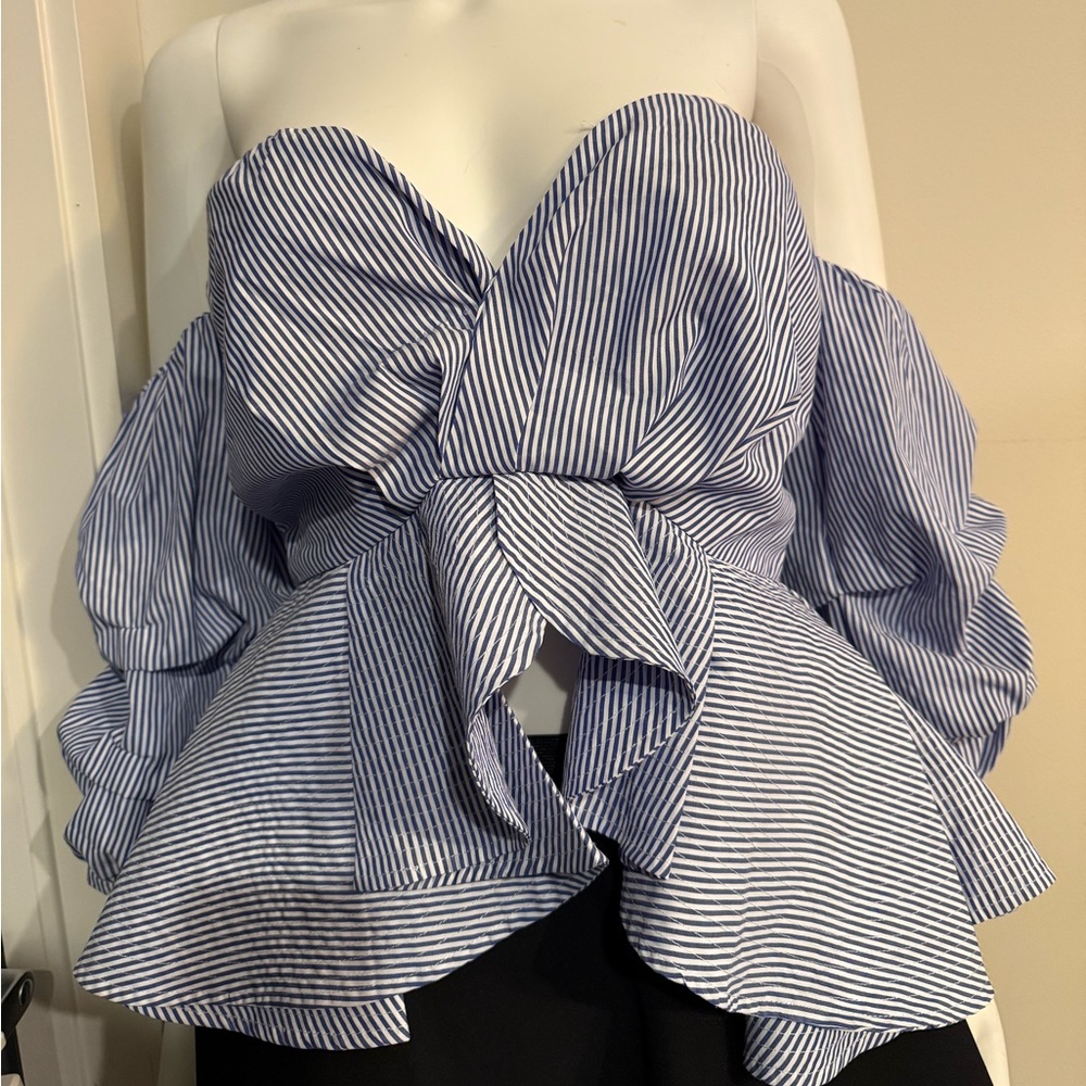 Gracia Blue and White Striped Top
